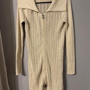 Athleta cream knit zip up dress with textured knit pattern, size XS